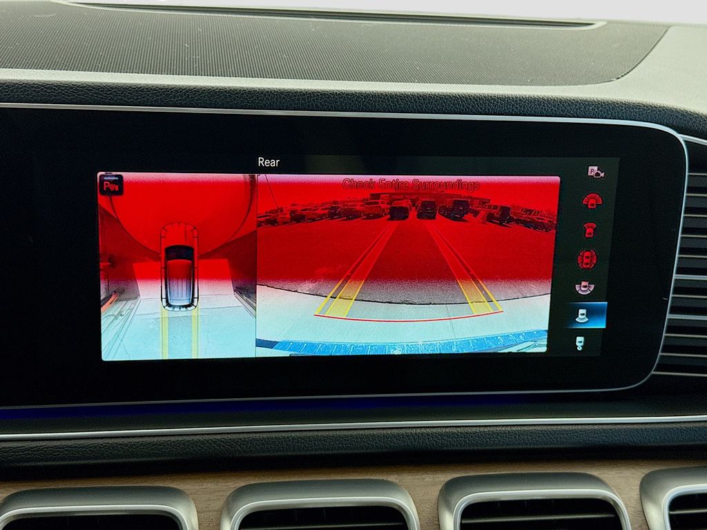 Thumbnail: 2021 Mercedes-Benz GLE - 15