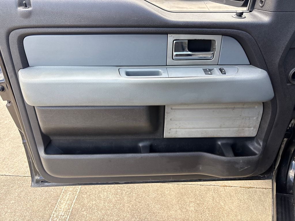 Used 2011 Black Ford XL image 16
