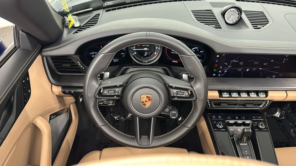 2024 Porsche 911 Carrera S 23
