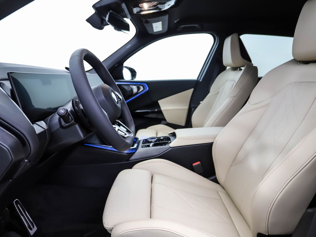 Thumbnail: 2026 BMW X3 - 11