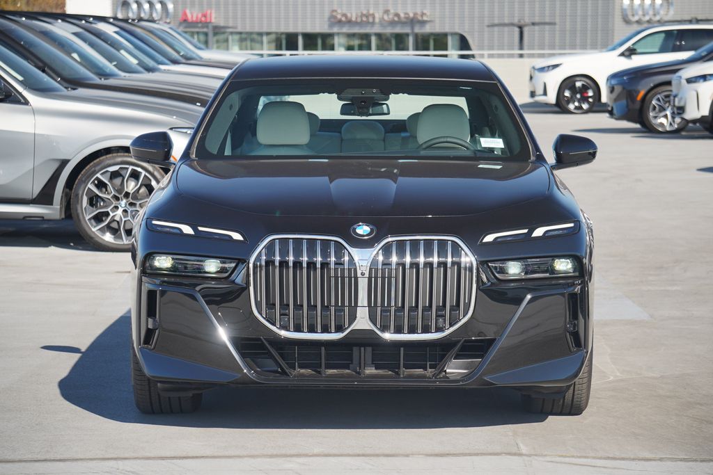 2024 BMW 7 Series 760i xDrive 2