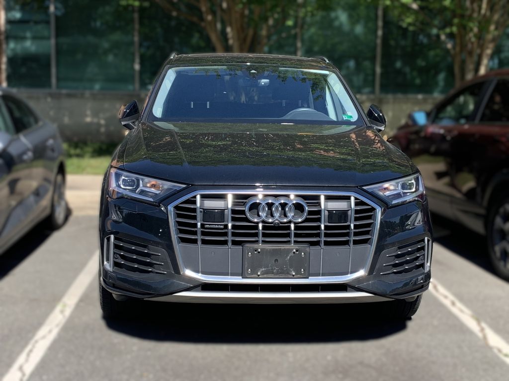 Thumbnail: 2023 Audi Q7 - 2