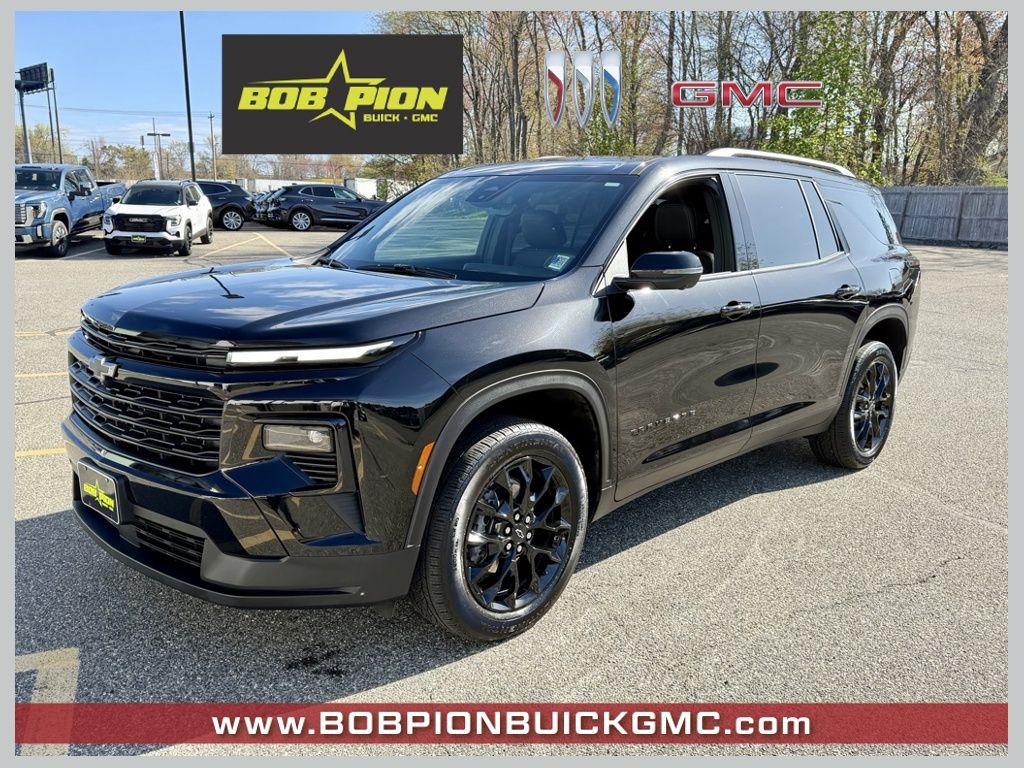 Mosaic Black Metallic 2026 Chevrolet Traverse LT AWD SUV / Crossover Four-Wheel Drive 8-Speed Automatic