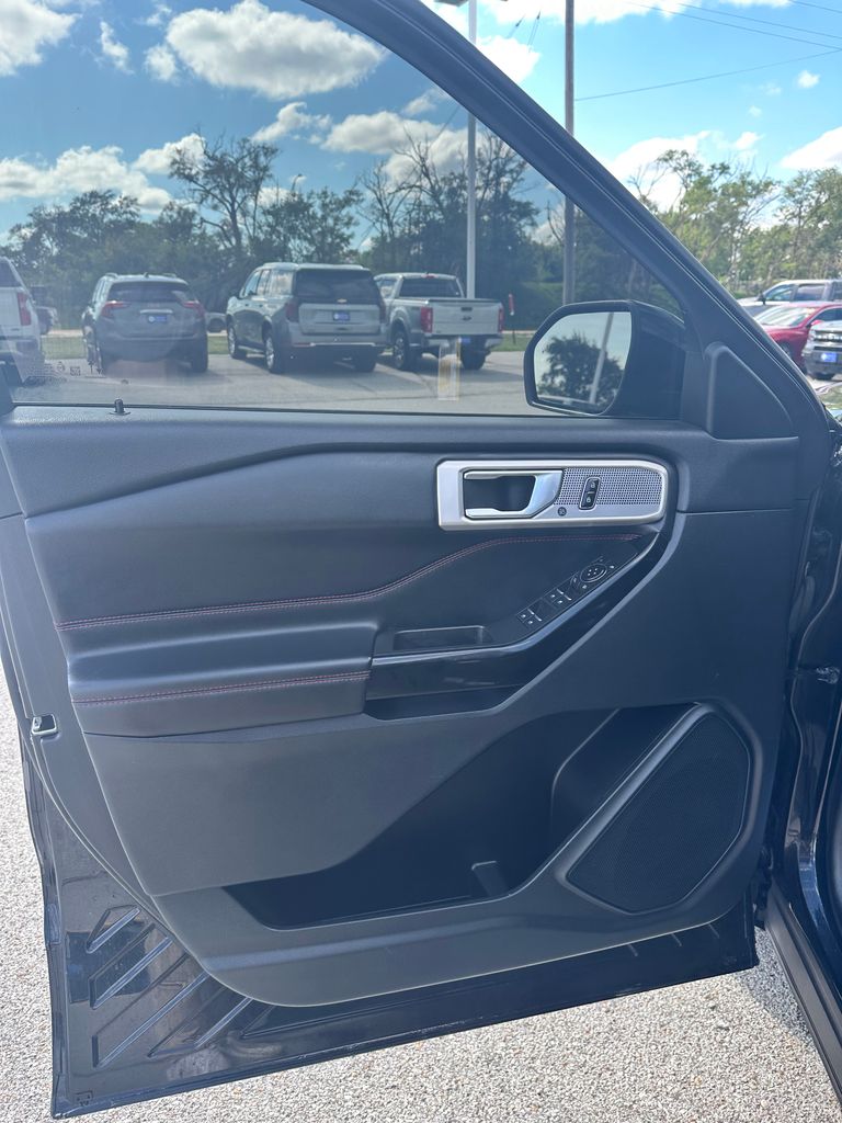 Used 2023 Ford Explorer SUV
