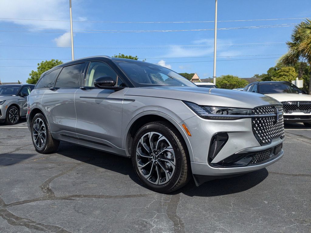 2025 Lincoln Nautilus Hybrid Reserve