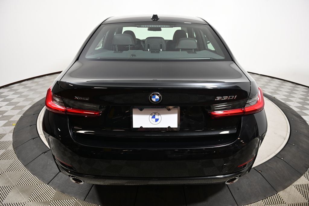 Thumbnail: 2025 BMW 3 Series - 4