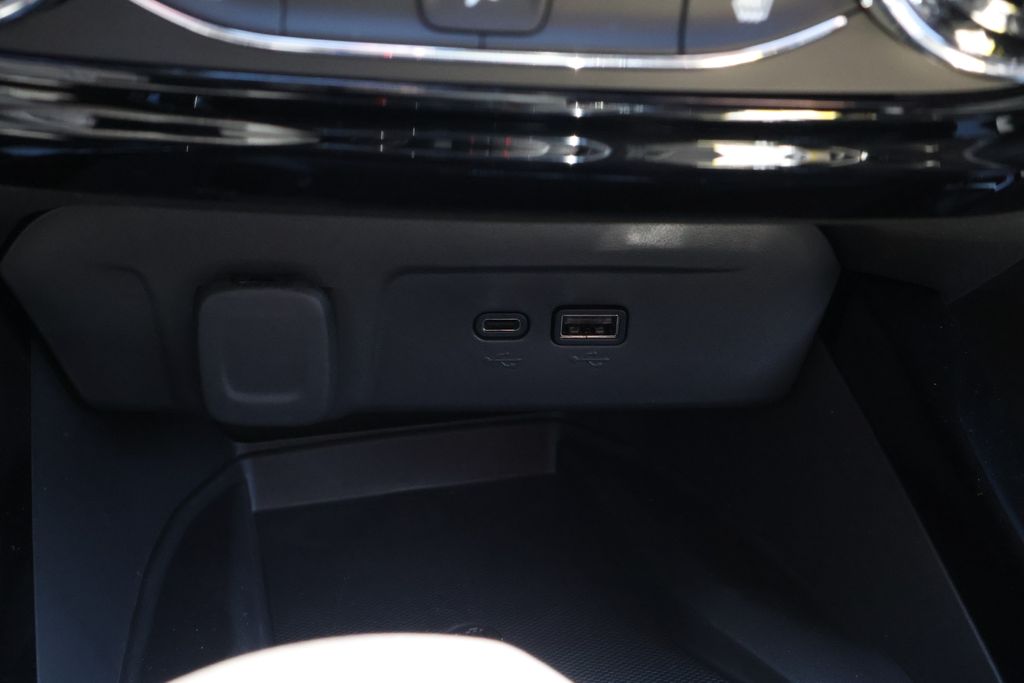 Thumbnail: 2026 Chevrolet Trax - 29