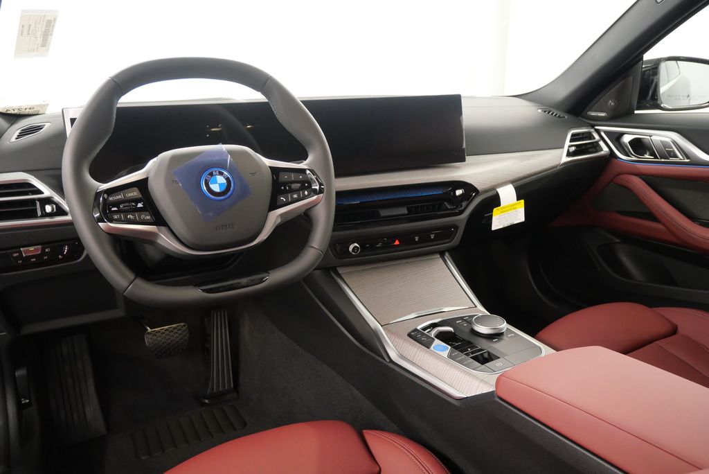 2025 BMW i4 eDrive40 17