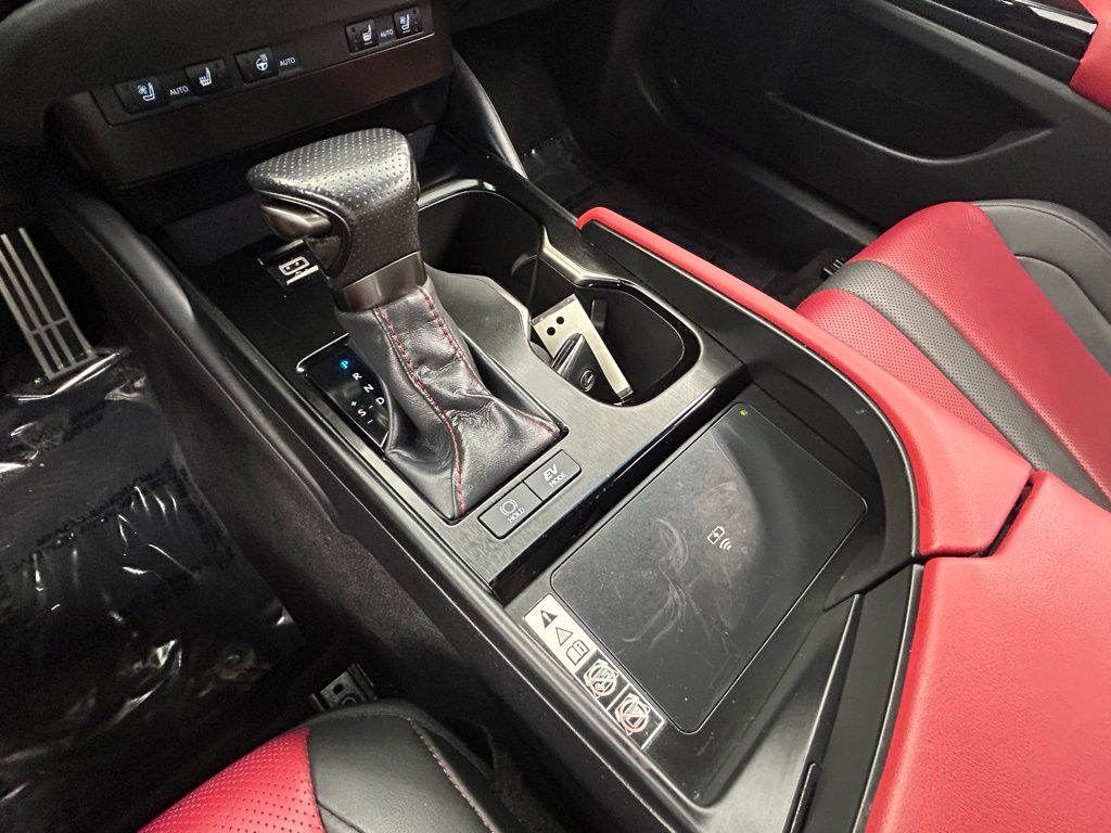 Used 2023 White Lexus 300h image 16