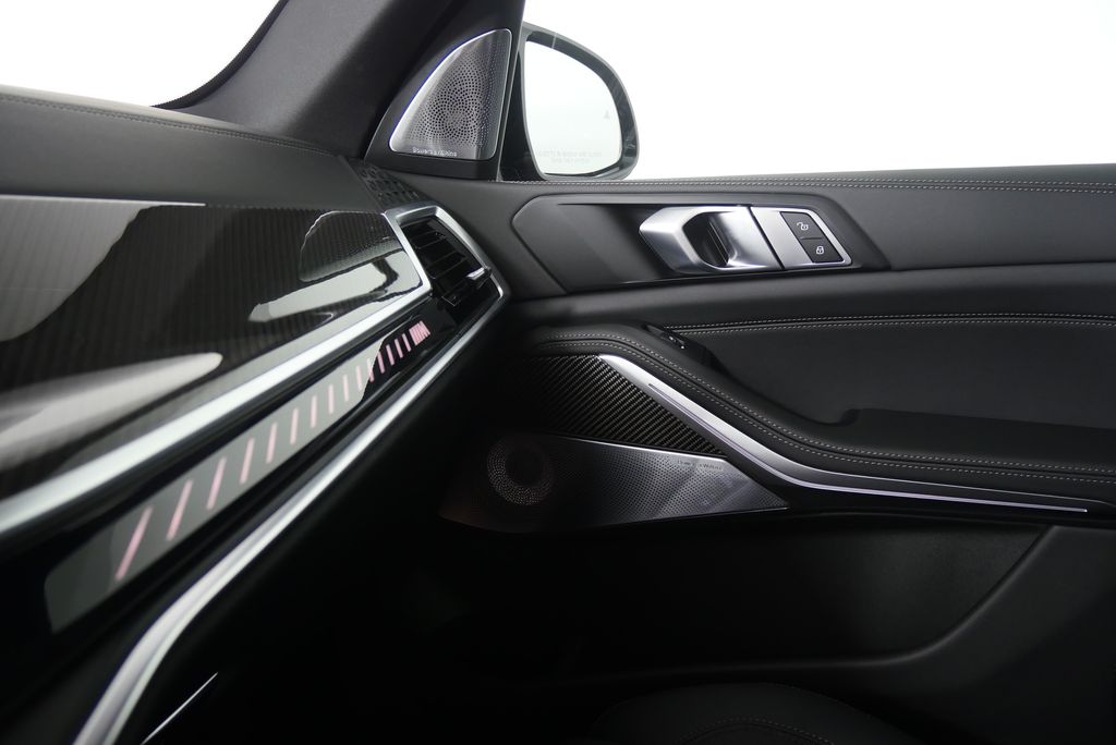 Thumbnail: 2026 BMW X5 - 26