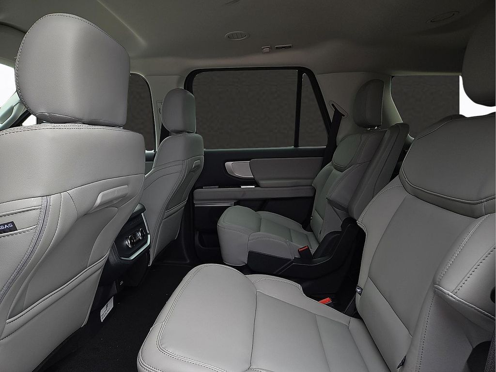 New 2027 Ford Expedition Active For Sale in Farmington, AR