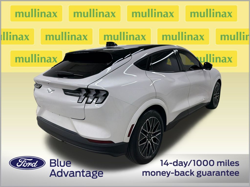 Certified Used 2025 White Ford Premium image 3