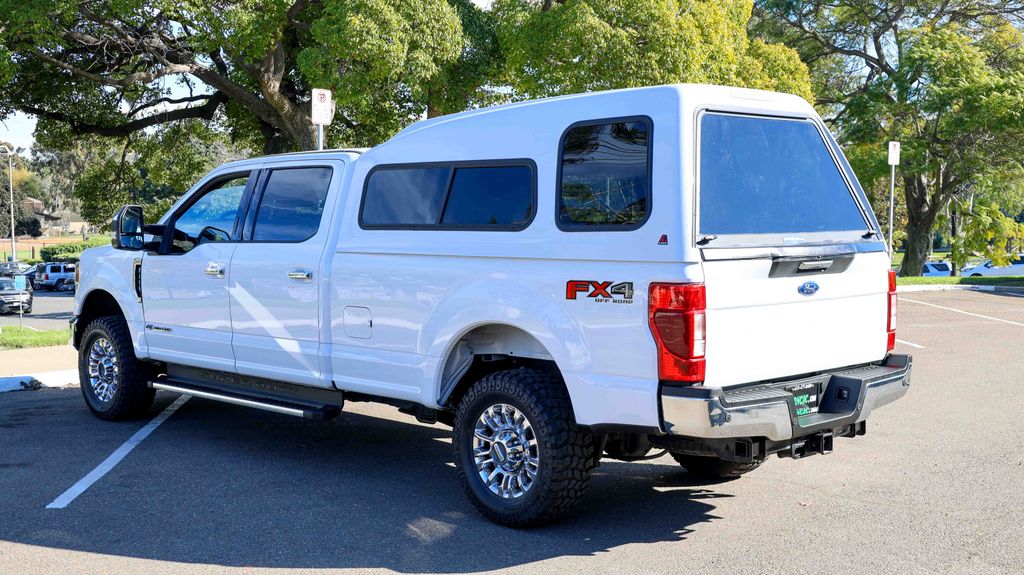 Used 2022 Ford Super Duty F-350 XLT 4D Crew Cab