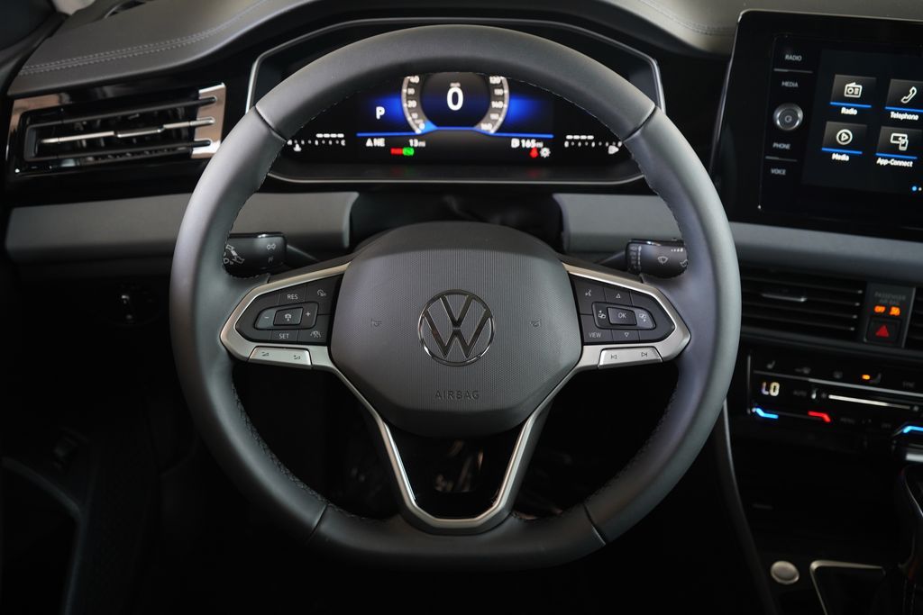 Thumbnail: 2026 Volkswagen Jetta - 9