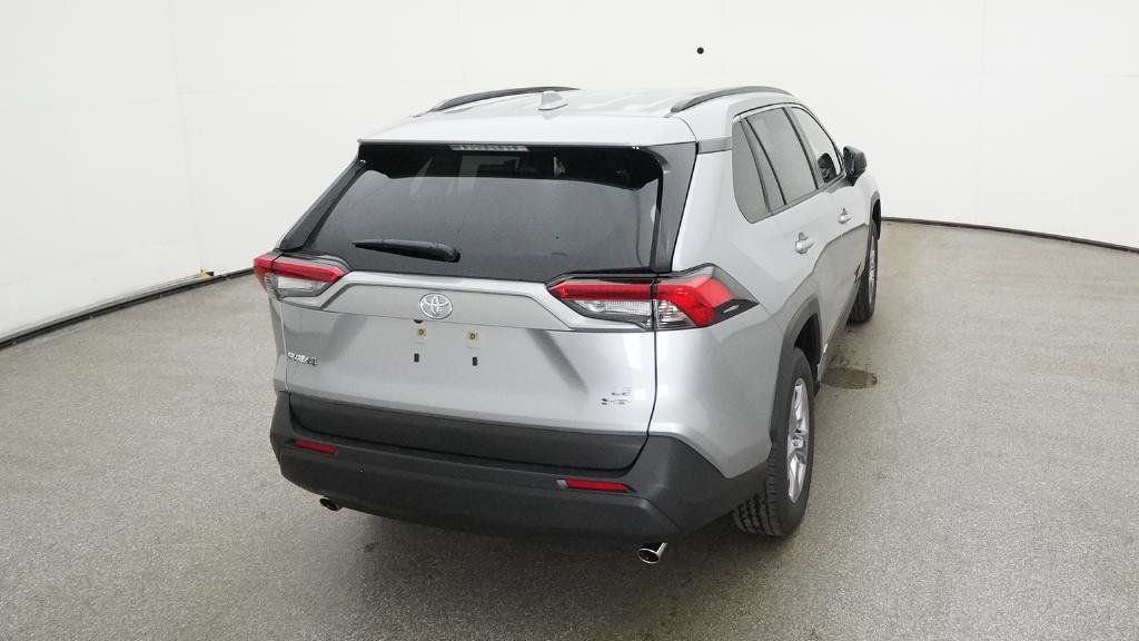 Thumbnail: 2025 Toyota RAV4 - 17