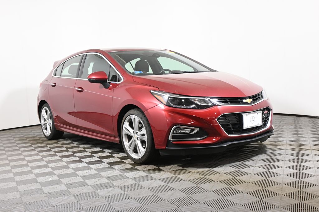 Thumbnail: 2017 Chevrolet Cruze - 9