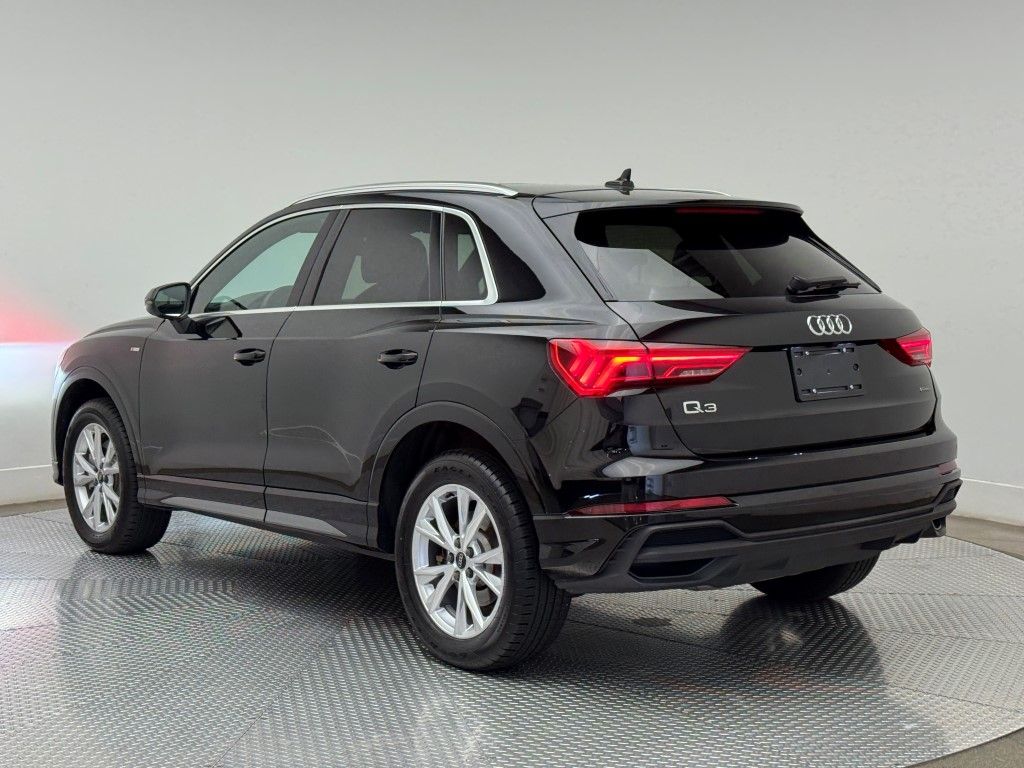 2024 Audi Q3 Premium 8