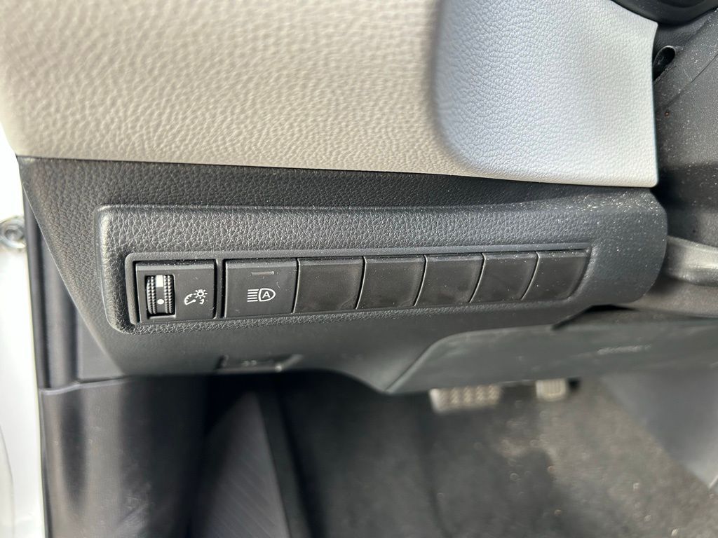 2021 Toyota Corolla SE 17