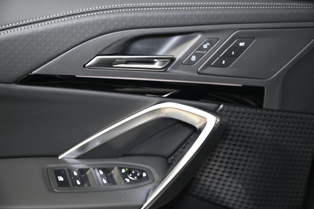 Thumbnail: 2026 BMW X2 - 22