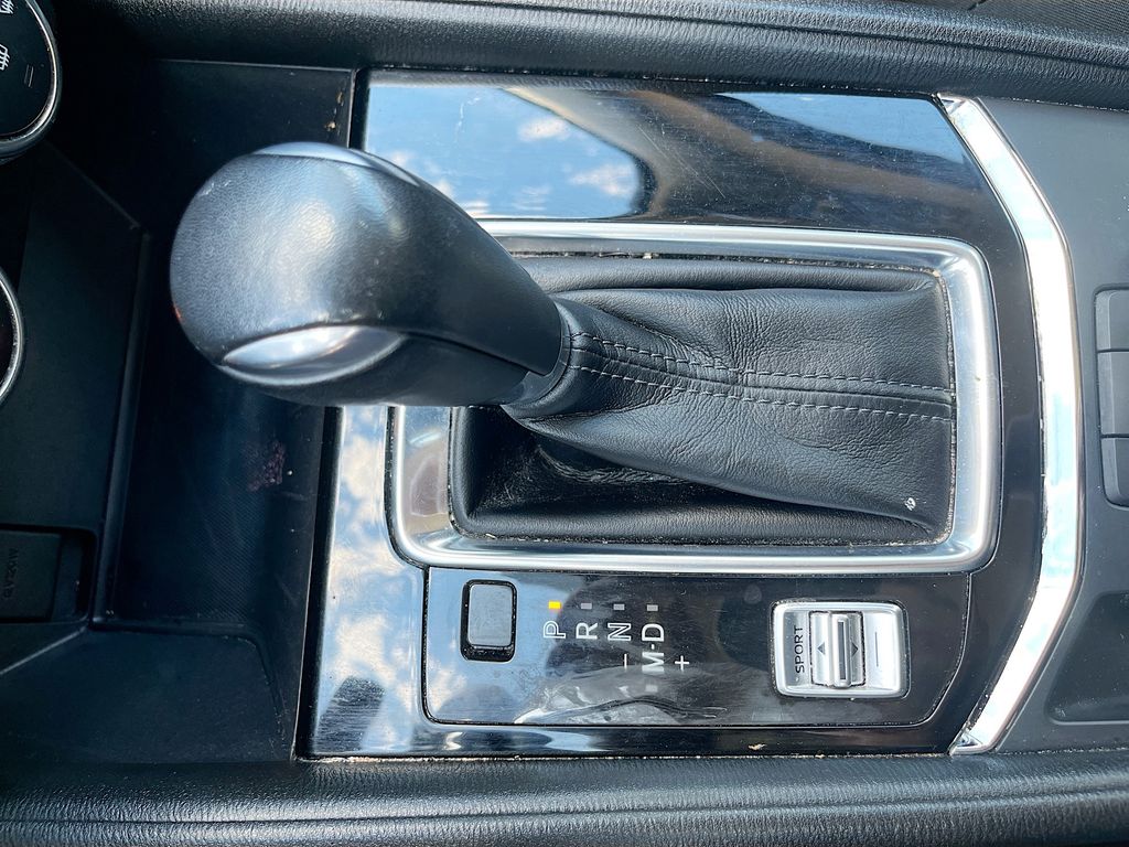 Used 2018 Black Mazda Sport image 16