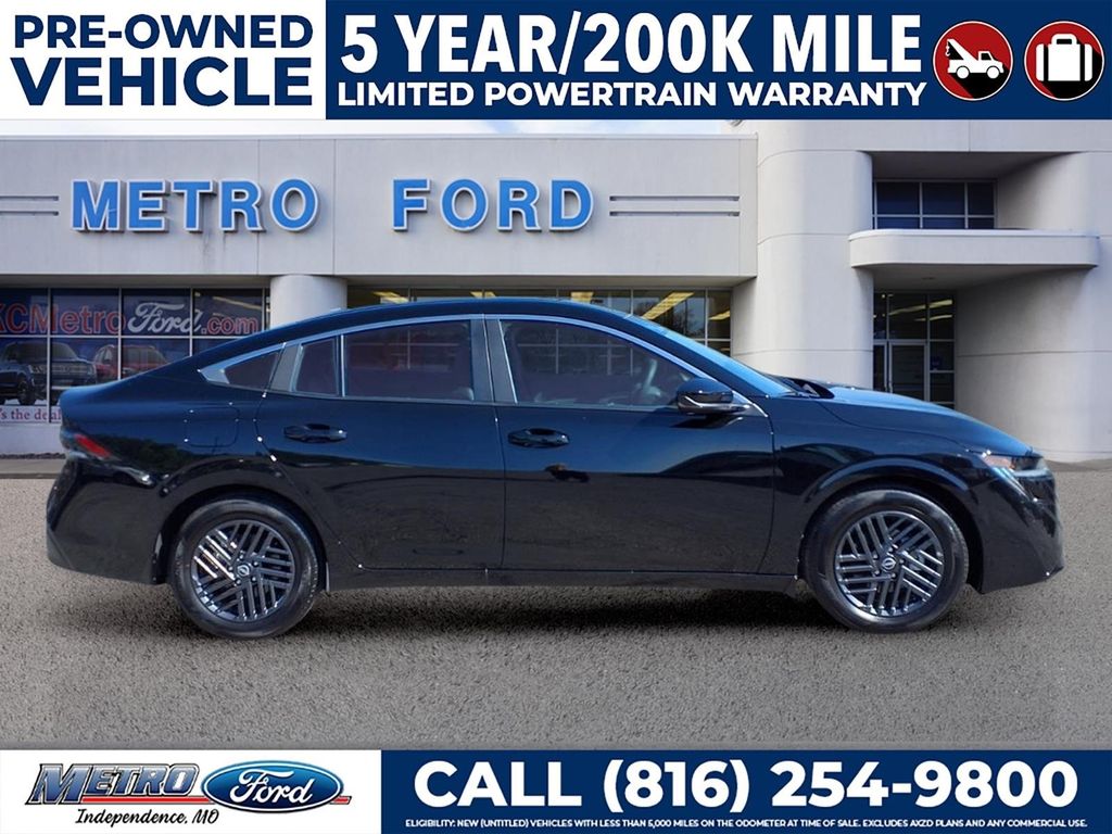 Used 2026 Nissan Sentra SV with VIN 3N1AB9CV4TY229174 for sale in Kansas City