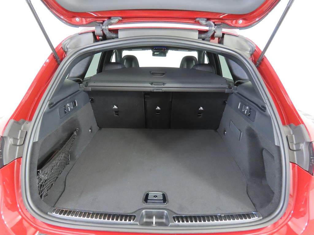 Thumbnail: 2025 Mercedes-Benz GLC - 28