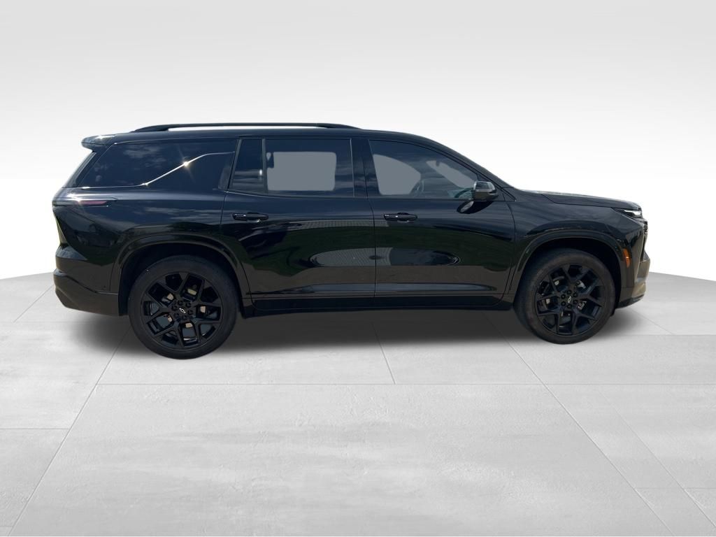 Used 2024 Chevrolet Traverse SUV