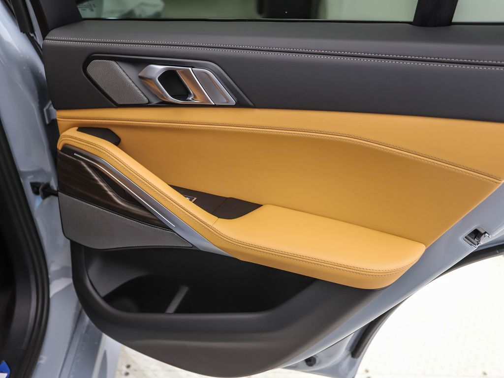 Thumbnail: 2026 BMW X6 - 24