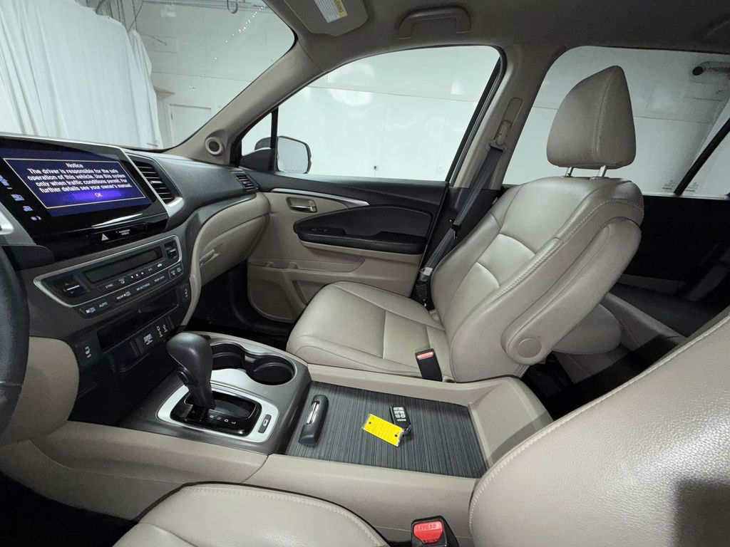 Used 2017 Honda Pilot SUV