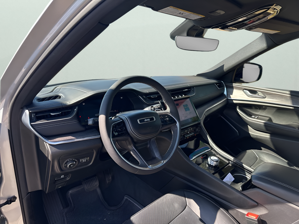 Used Car 2023 Jeep Grand Cherokee L  Overland For Sale Under $35,000 In Austin, Texas