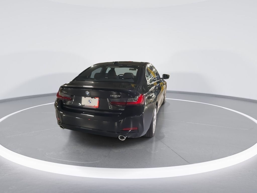 Thumbnail: 2025 BMW 3 Series - 7