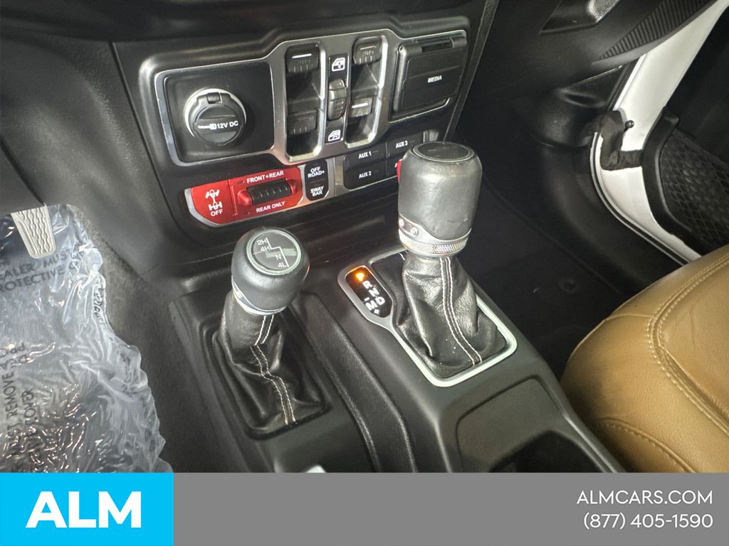 Used 2020 White Jeep Rubicon image 35