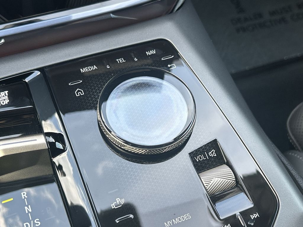 Thumbnail: 2025 BMW X3 - 22