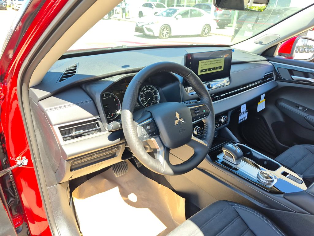 2026 Mitsubishi Outlander SE - 8