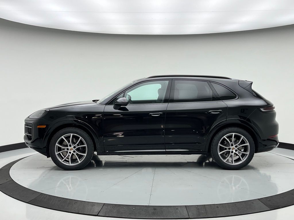 2025 Porsche Cayenne  2