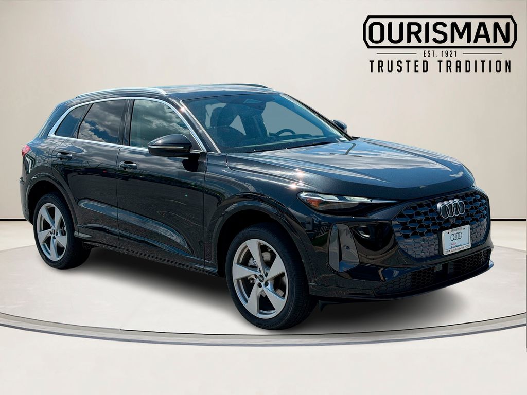 Mythos Black Metallic 2025 Audi Q5 quattro Premium 40 TFSI SUV / Crossover All-Wheel Drive 7-Speed Automatic