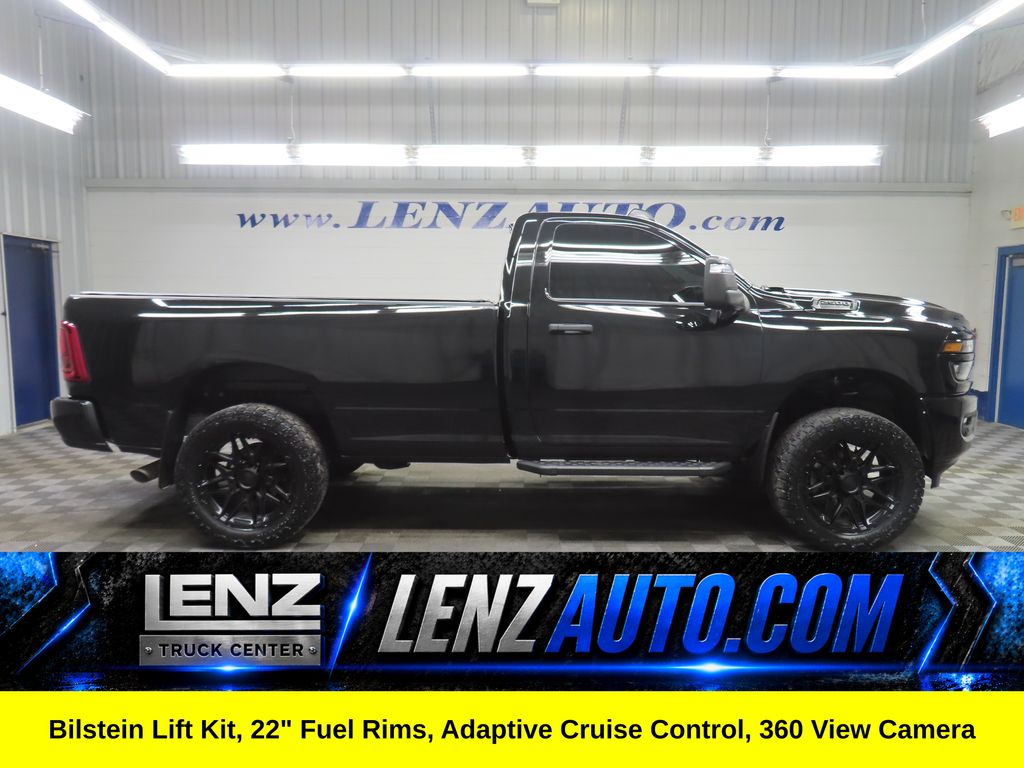 Diamond Black Crystal Pearlcoat 2025 RAM 2500 Pickup Truck Four-Wheel Drive 8-Speed Automatic