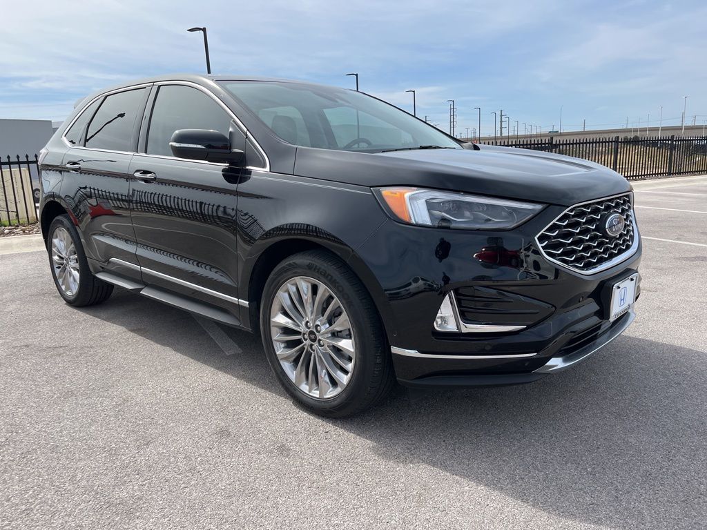 Thumbnail: 2022 Ford Edge - 3