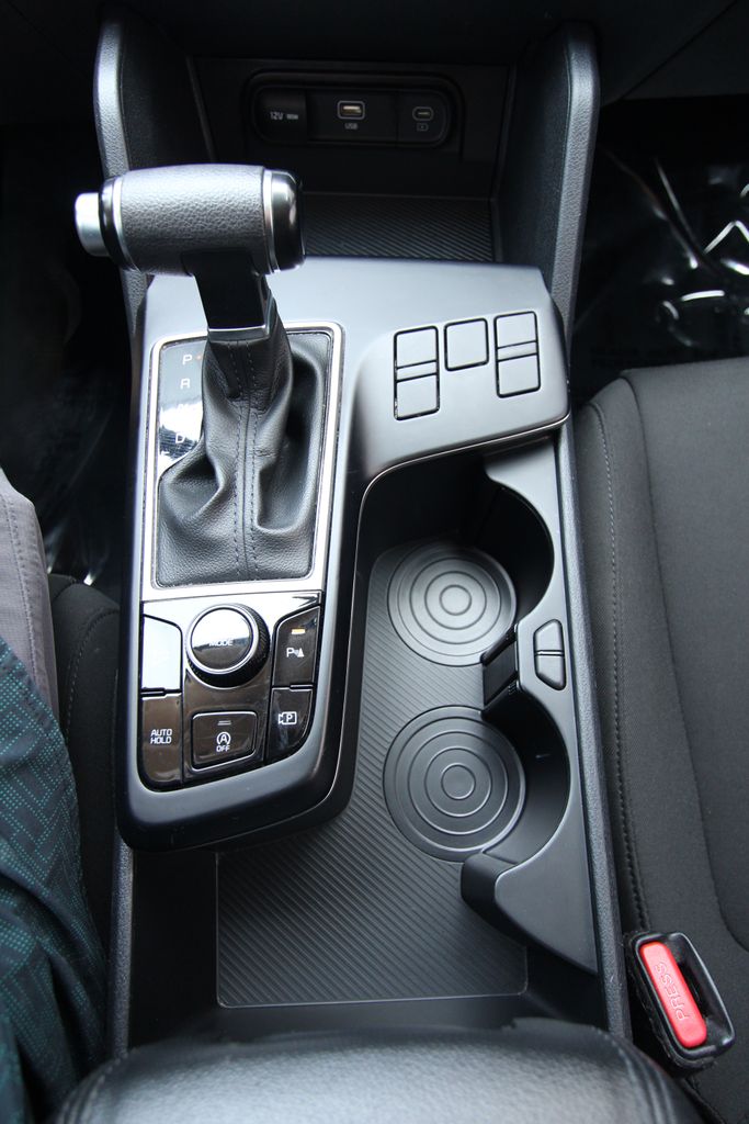 Used 2024 Kia Sportage SUV
