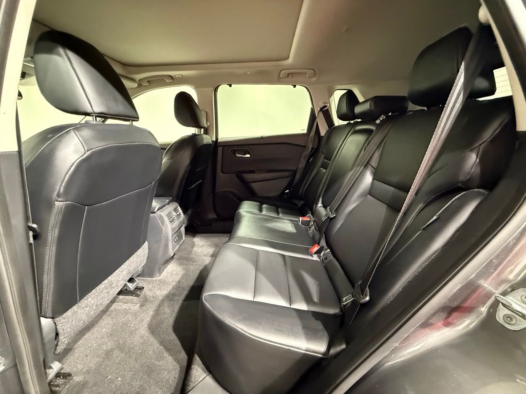 Thumbnail: 2023 Nissan Rogue - 18