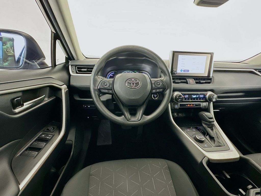 Thumbnail: 2025 Toyota RAV4 - 21