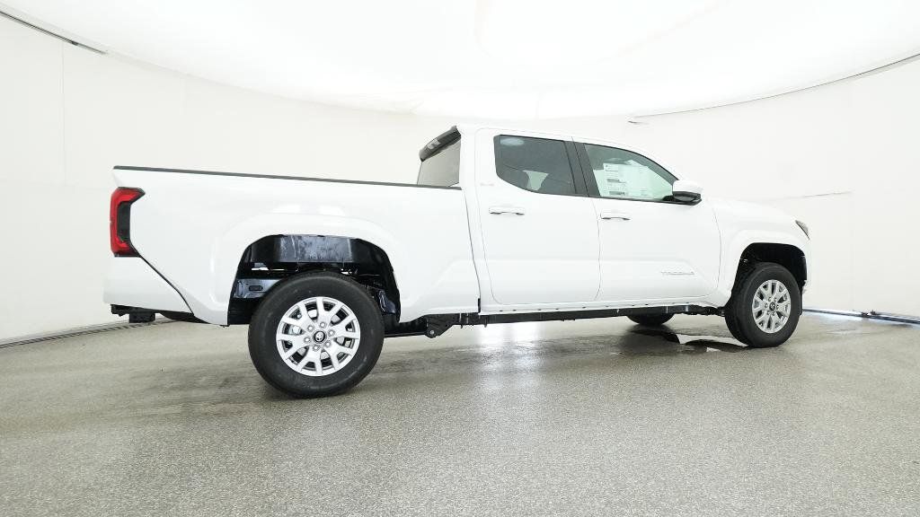 Thumbnail: 2025 Toyota Tacoma - 15