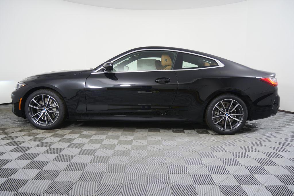 Thumbnail: 2026 BMW 4 Series - 6