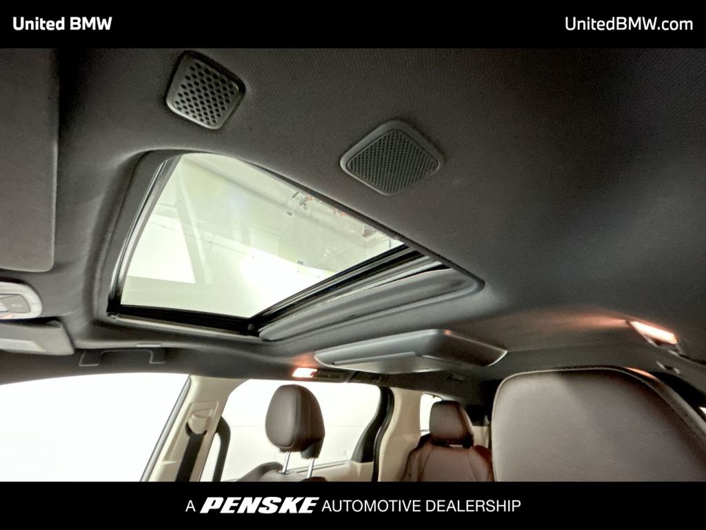 2023 Toyota Sienna Platinum 20