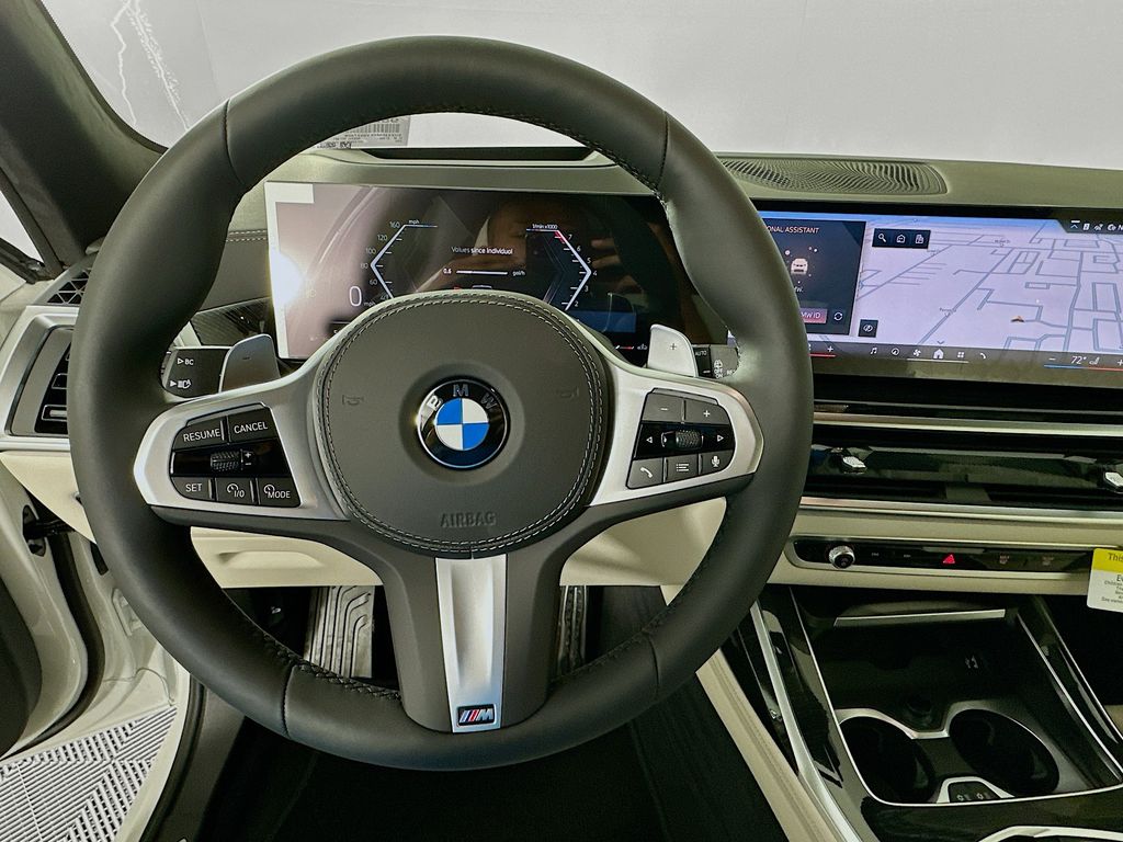 Thumbnail: 2027 BMW X7 - 10