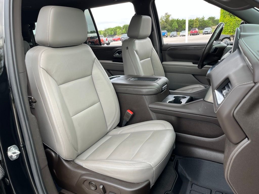 Thumbnail: 2021 Chevrolet Tahoe - 30