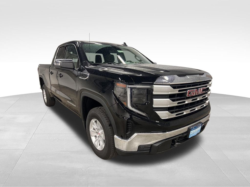 2023 GMC Sierra 1500 Negro (Onyx Black) Camioneta Todo terreno 8 velocidades Automática