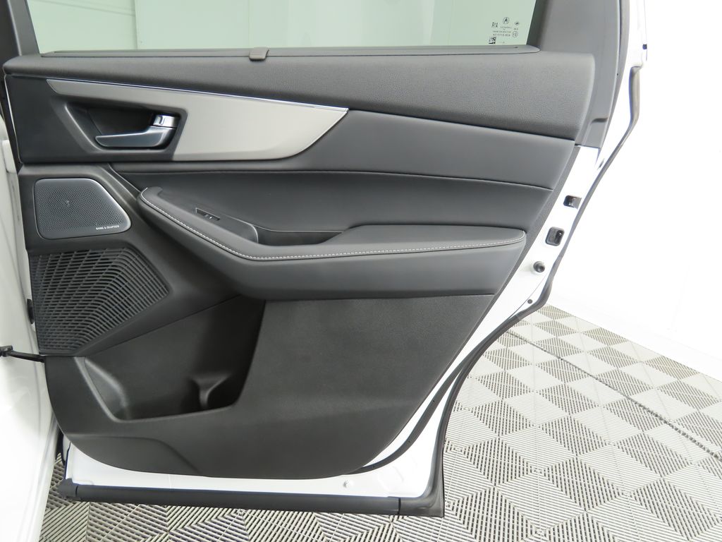 Thumbnail: 2026 Acura MDX - 27