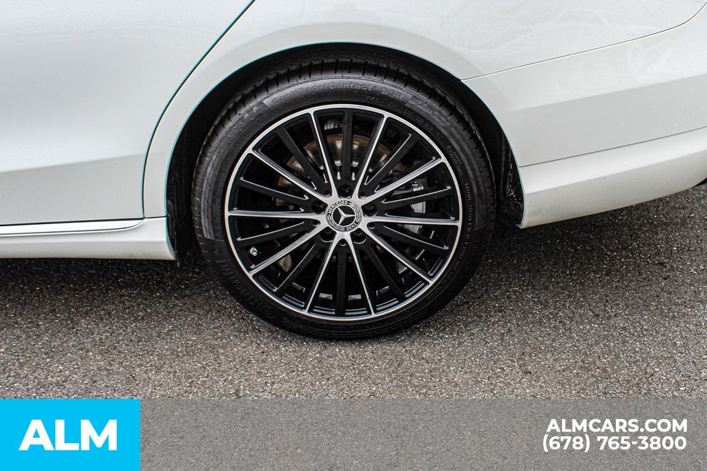 Used 2019 White Mercedes-Benz C 300 image 16