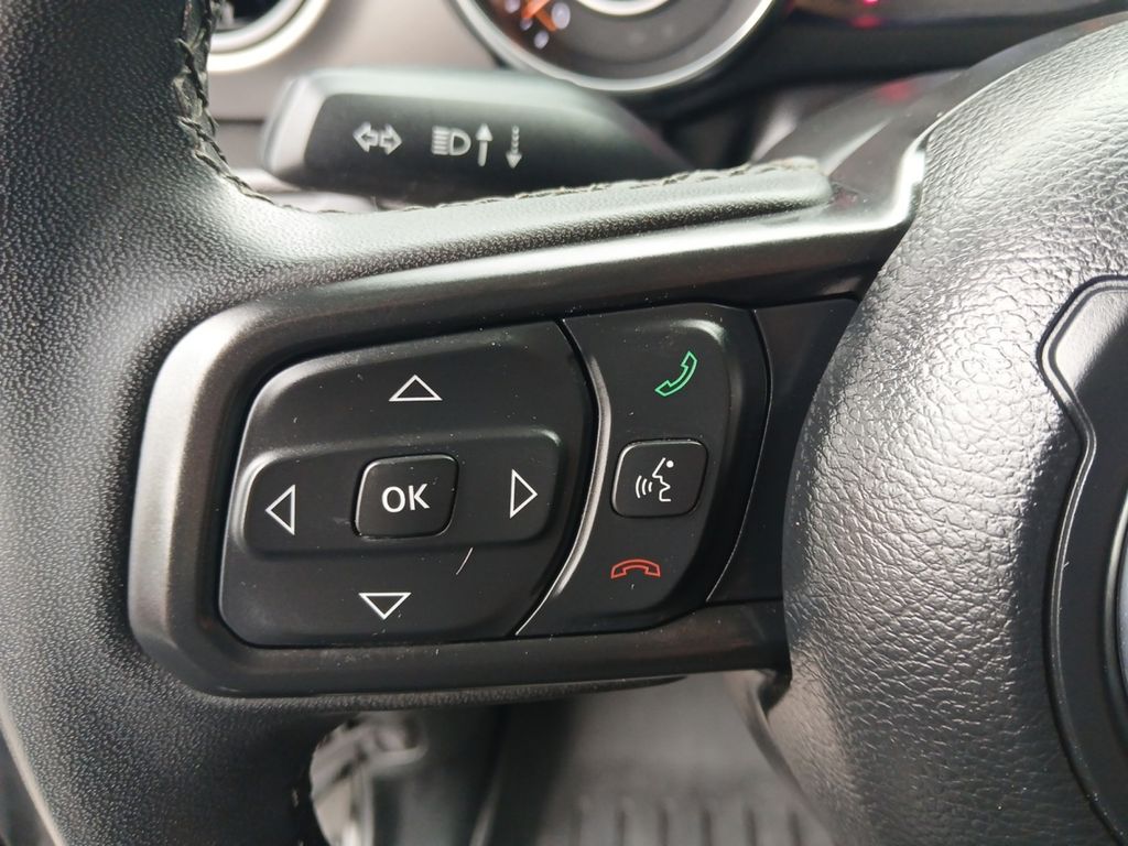 Used Car 2023 Jeep Gladiator  Sport For Sale Under $35,000 In Austin, Texas